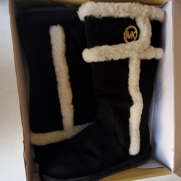 Michael Kors Shoes - Michael Kor Boots